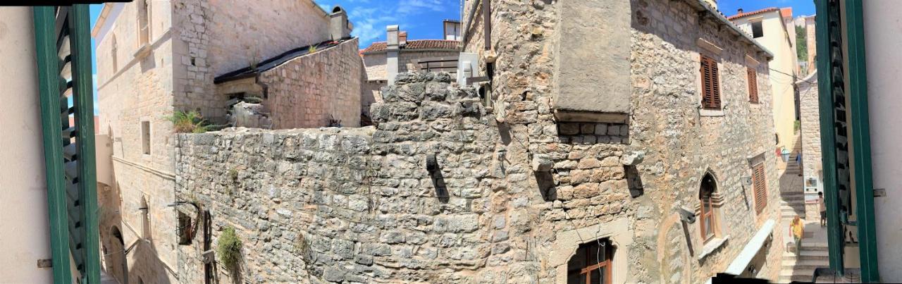 Rooms And Apartments Villa Town Gate Hvar Đảo Hvar Ngoại thất bức ảnh