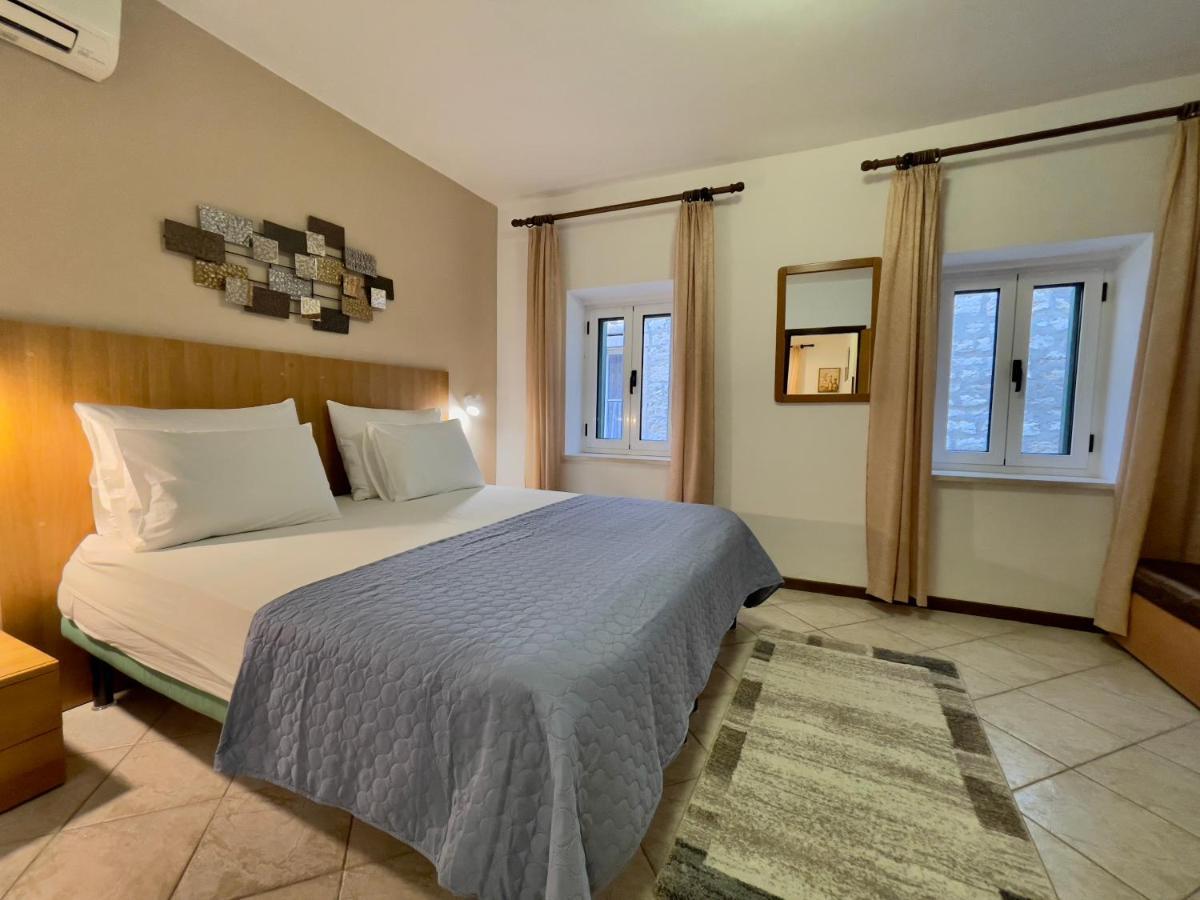 Rooms And Apartments Villa Town Gate Hvar Đảo Hvar Ngoại thất bức ảnh