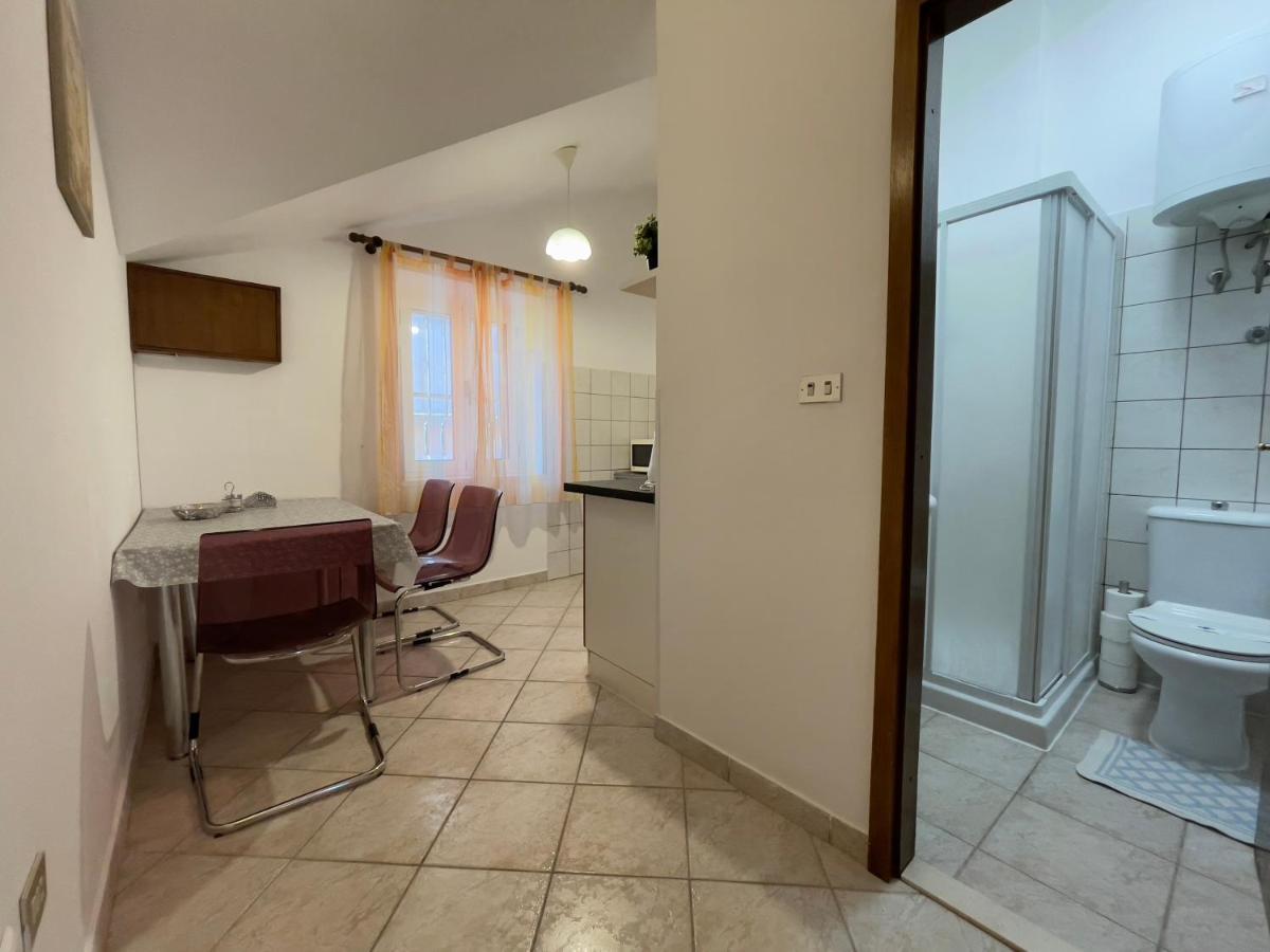 Rooms And Apartments Villa Town Gate Hvar Đảo Hvar Ngoại thất bức ảnh