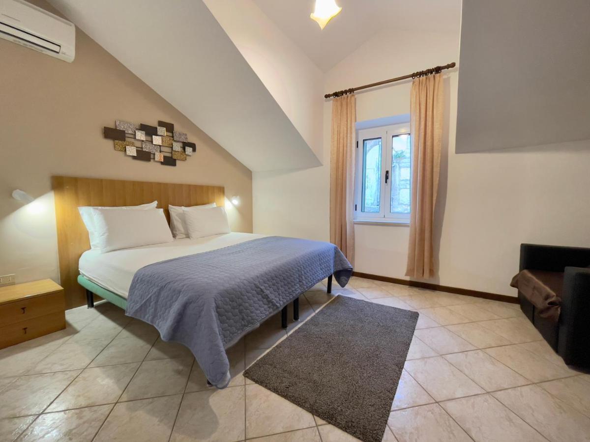 Rooms And Apartments Villa Town Gate Hvar Đảo Hvar Ngoại thất bức ảnh