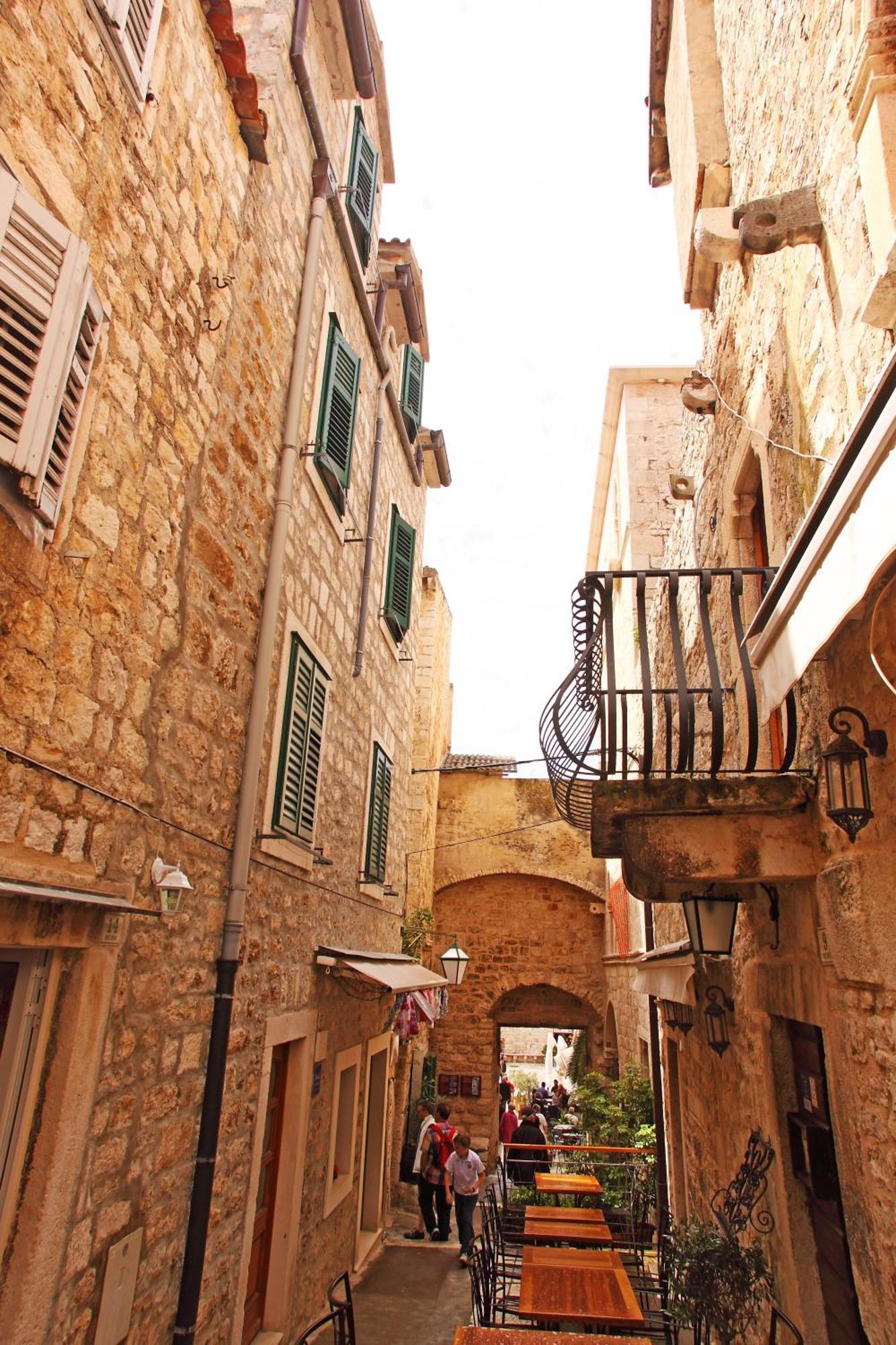Rooms And Apartments Villa Town Gate Hvar Đảo Hvar Ngoại thất bức ảnh